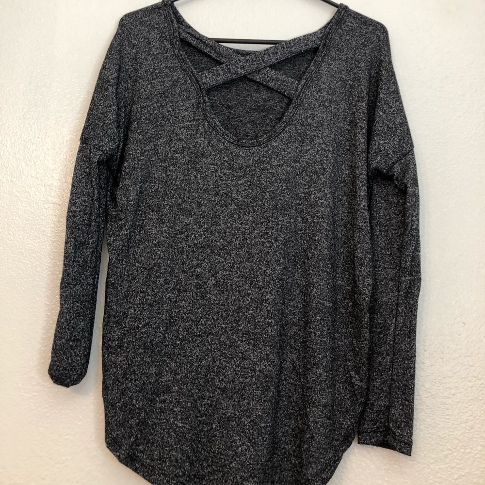 Crisscross Longsleeve